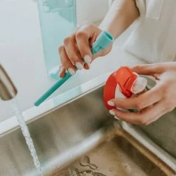 Kambukka Lagoon Drinkfles 750ml - Sage Green Met Geïntegreerd Rietje 18 Kambukka Lagoon Drinkfles 750ml - Sage Green Met Geïntegreerd Rietje -Alwero winkel 550x366 79