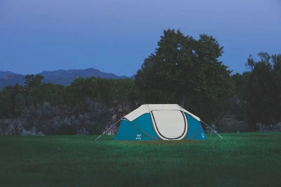 Coleman Galiano 4 Pop-up Tent - 4-Persoons - Blauw/Wit 8 Coleman Galiano 4 Pop-up Tent - 4-Persoons - Blauw/Wit - Image 6
