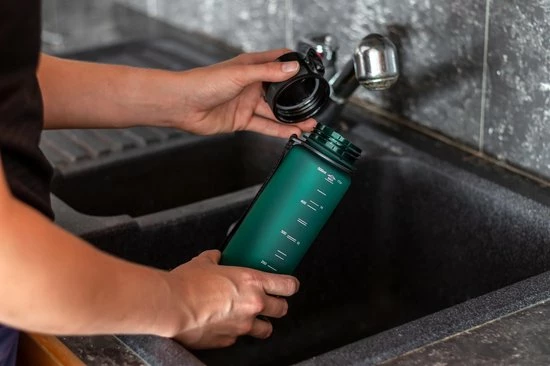 Drinkfles 650ml - Sport Bidon Drinkbus Luxe Hoge Kwaliteit - Groen - King Mungo 4 Drinkfles 650ml - Sport Bidon Drinkbus Luxe Hoge Kwaliteit - Groen - King Mungo - Image 2