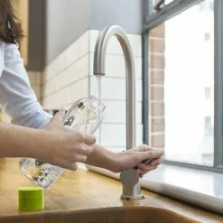 Waterfles Dot - 600 Ml, Grijs - Joseph Joseph -Alwero winkel 550x390 3