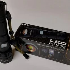 King Mungo Zaklamp LED Oplaadbaar USB 5000 MAh Militaire Zaklamp 1200 Echte Lumen KM-55 15 King Mungo Zaklamp LED Oplaadbaar USB 5000 MAh Militaire Zaklamp 1200 Echte Lumen KM-55 -Alwero winkel 550x409