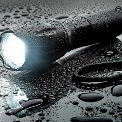 JBE Zaklamp 2000 Lumen LED Zaklamp - Waterdicht + Inzoombaar -Alwero winkel 550x448 9